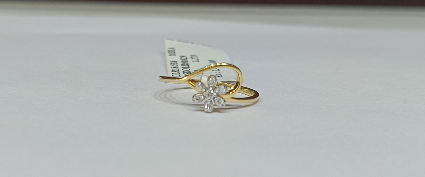 Ladies Ring